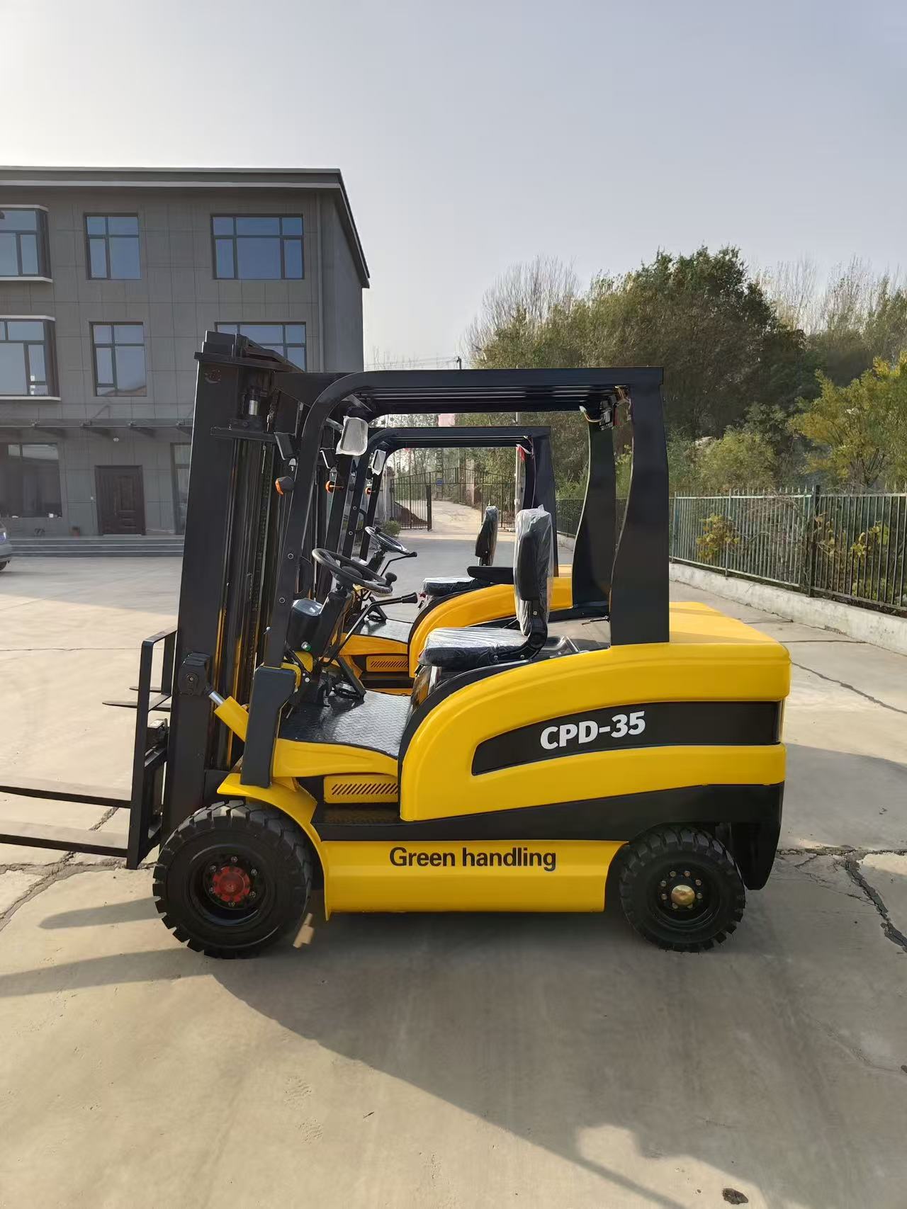 Forklift Elektrik Gas Listrik  - Car Jack ulasan dan harga